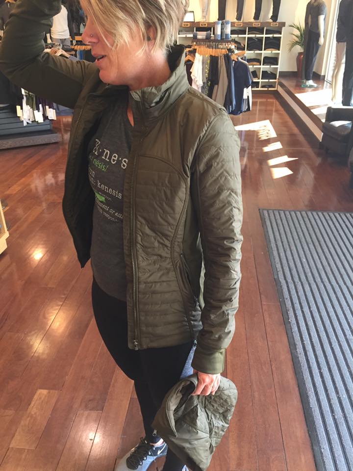 Review: Lululemon Extra Mile Jacket vs First Mile Jacket - Agent